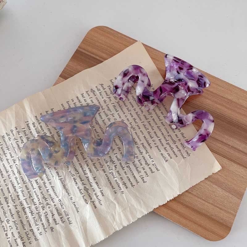 M-type Acetic Acid Simple Graceful Niche Designer Hawksbill Wave Tooth Hair Claw Lazy Hair Clip