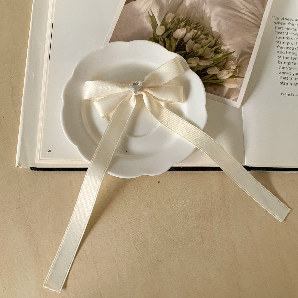 Female Sweet Desire Mesh Bow Hair Clip