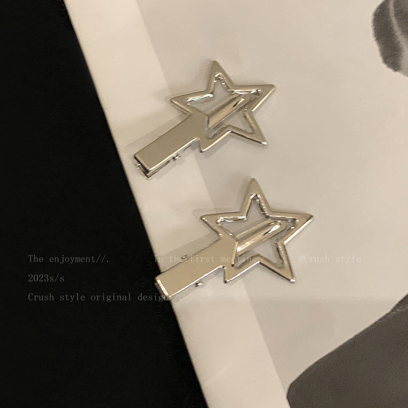 Japanese And Korean Simple Pentagram Barrettes Side