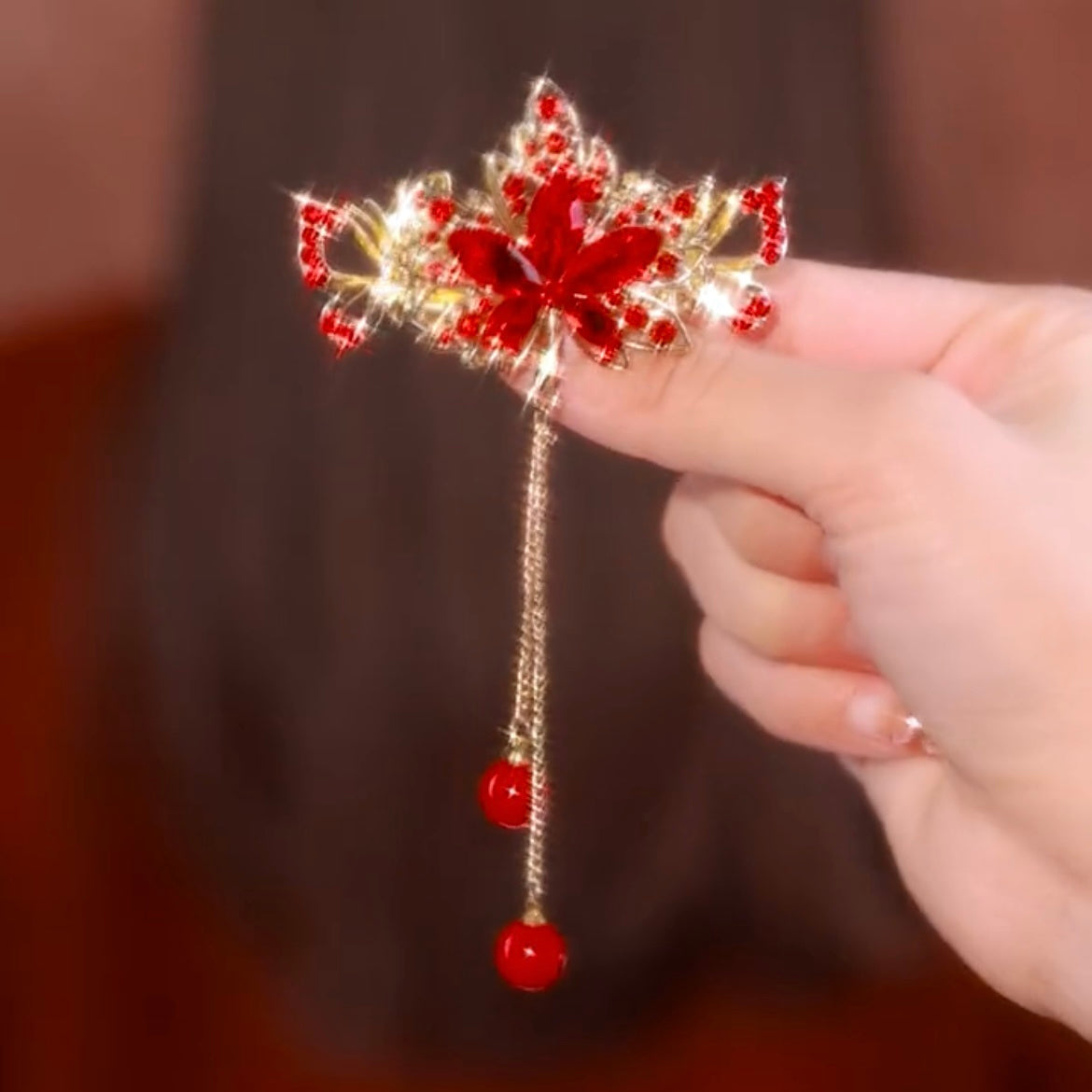 Best Women's Fashion Simple Red Maple Leaf Half Tie Hair Clip
