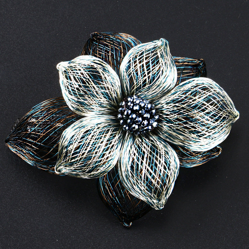 Women's Fashionable Simple Floral Shaped Spring Hair Clip