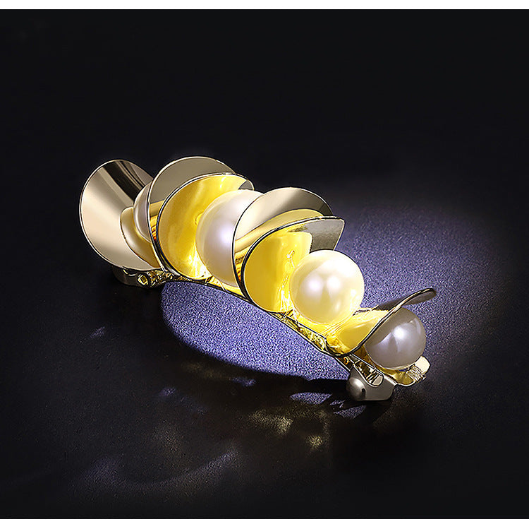 Temperament Wild Pearl Hair Clip