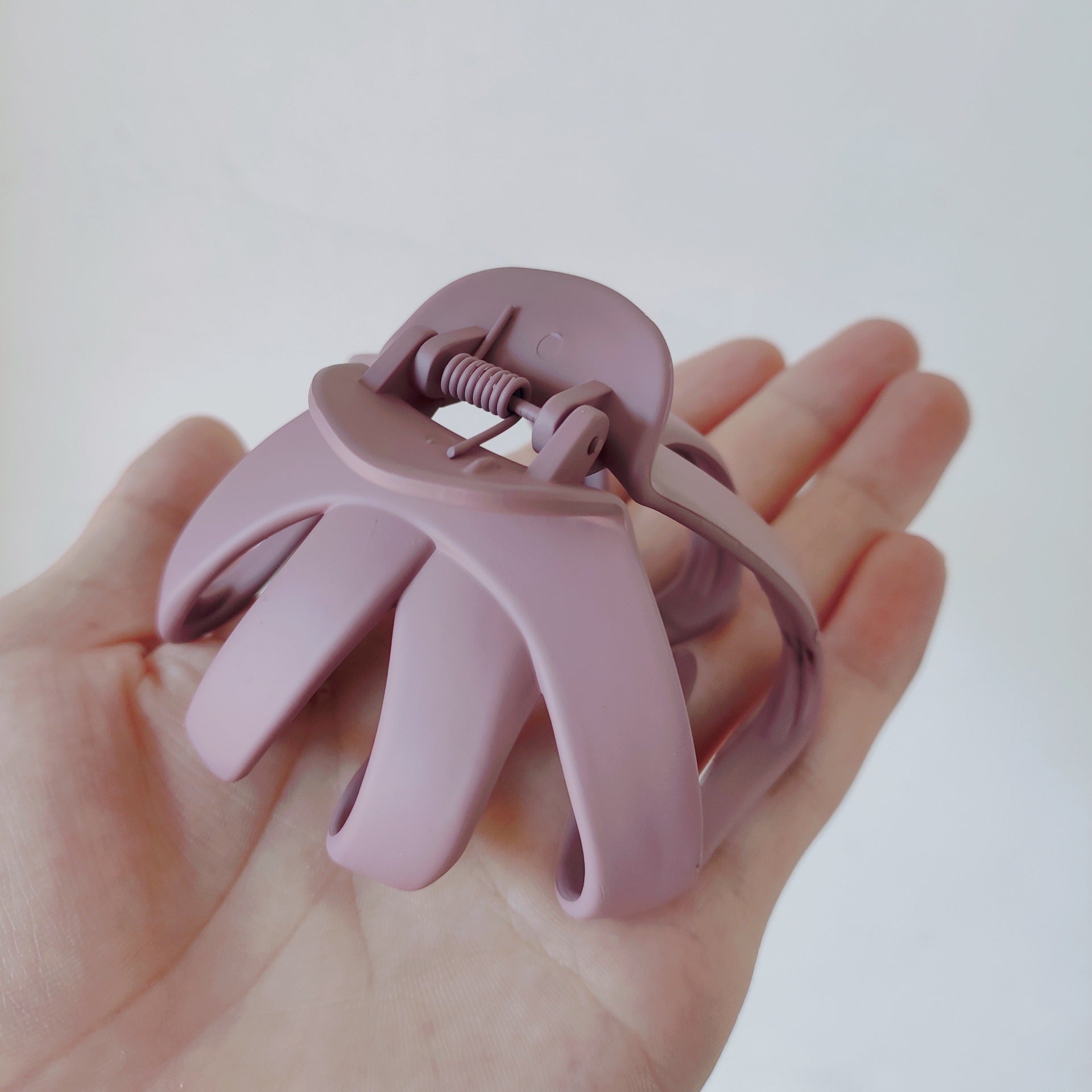 Women's Fashion Half Tie Large Hair Clip
