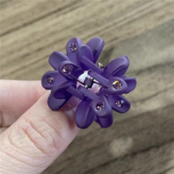 Best Women's Fashionable Temperament Back Head Flower Barrettes