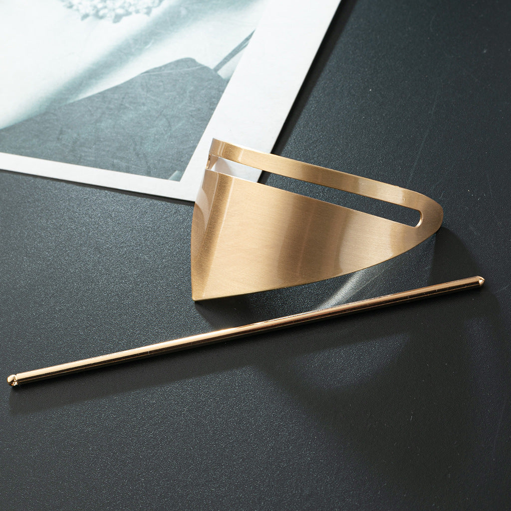 Fashion Irregular Geometric Triangle Barrettes