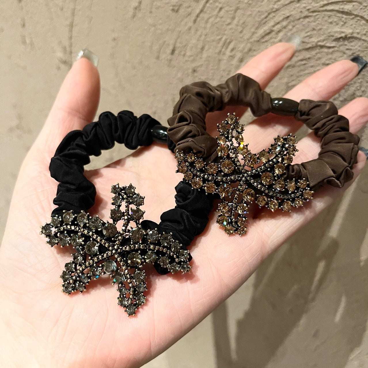 Ice Silk Large Intestine Ring Head Rope Czech Diamond Starfish Rhinestone Hair Ring