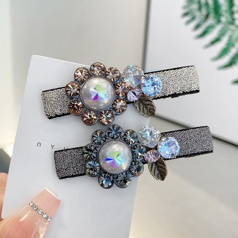 Women's Fashion Rhinestone Bangs Clip Forehead Broken Hair Clip