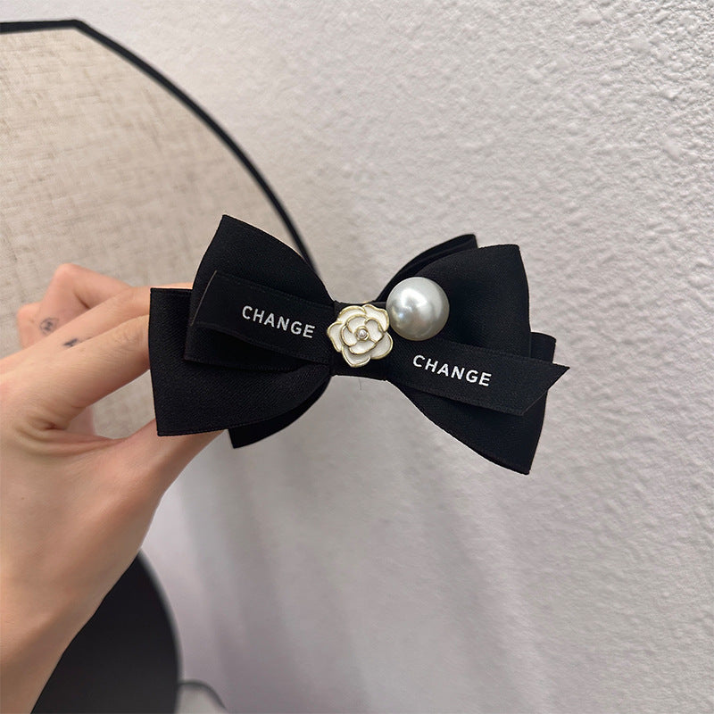 Retro Exquisite Camellia Bowknot-shape Lock Hair Clip