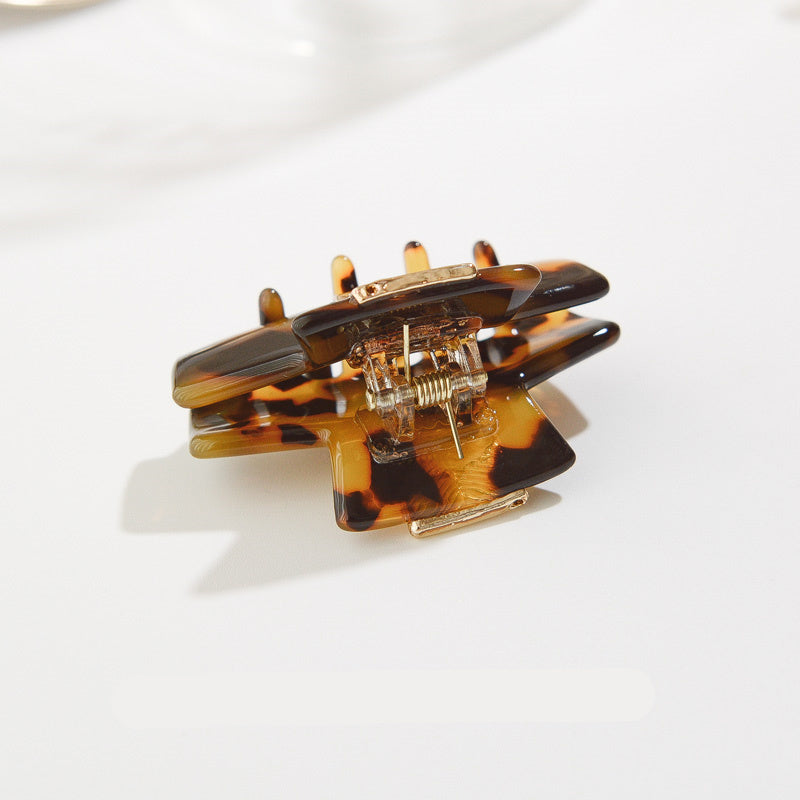 Simple Korean style elegant ladies hair clip