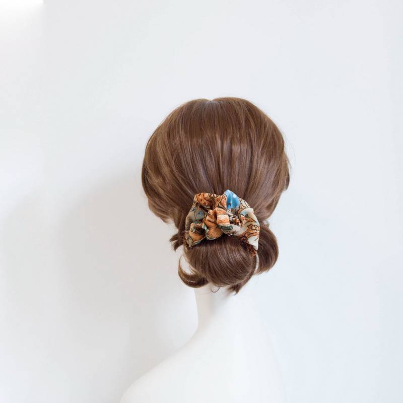 Retro cashew flower silk scarf printing blue hair ring