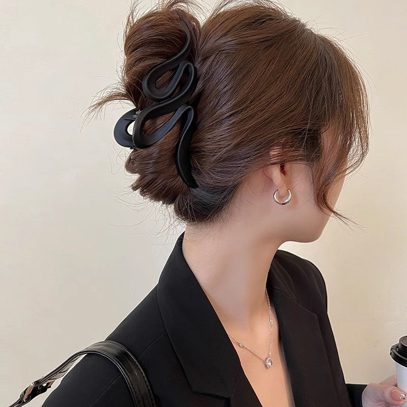 Women's High-grade Shark Clip Hair Accessories
