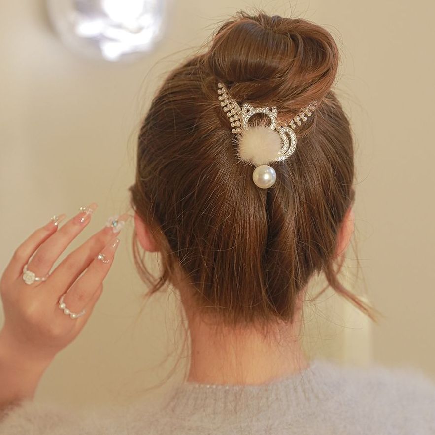 Sweet Hair Clip With Pearl Tassels