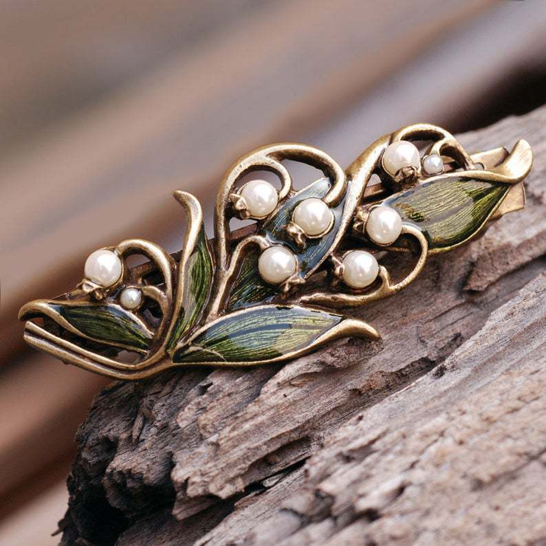 Women's Fashion Temperament Enamel Green Leaves Pearl Hollow Hair Clip
