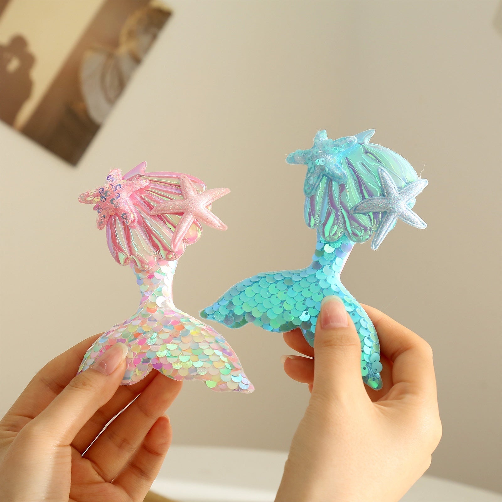 Cartoon Mermaid Tail Barrettes Little Girl Hair Clip Side