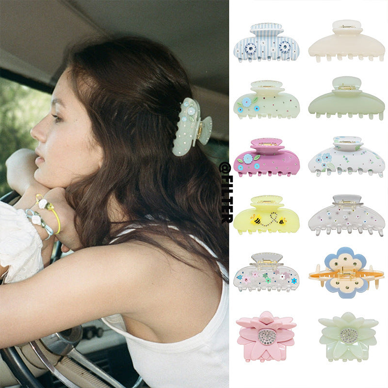 Niche Medium Flower Hair Clip
