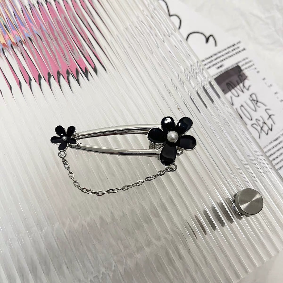 Oil Dripping Love Star Barrettes Bangs Side