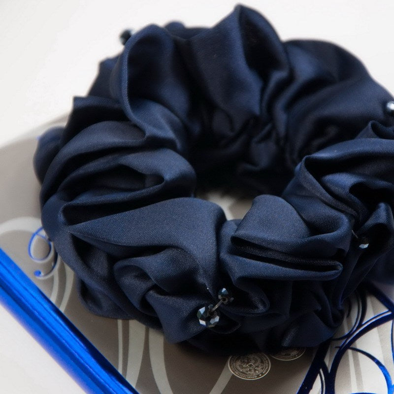 Pure black class crystal hair ring