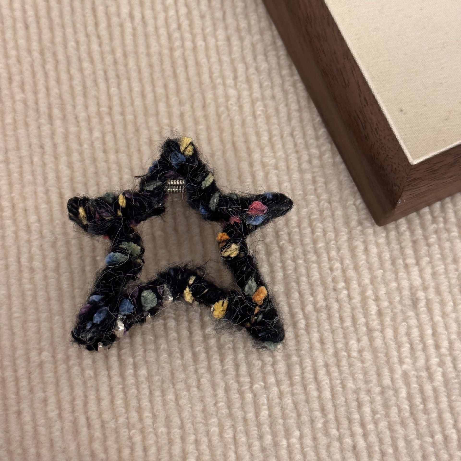 Best Five-pointed Star Grip Back Head Barrettes Ladies