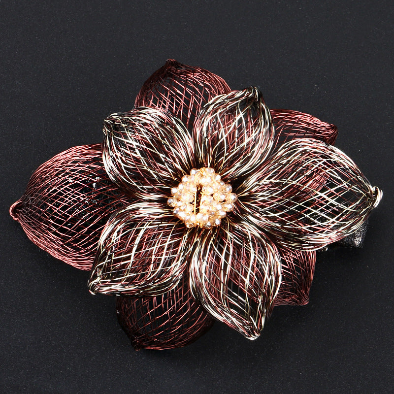 Women's Fashionable Simple Floral Shaped Spring Hair Clip