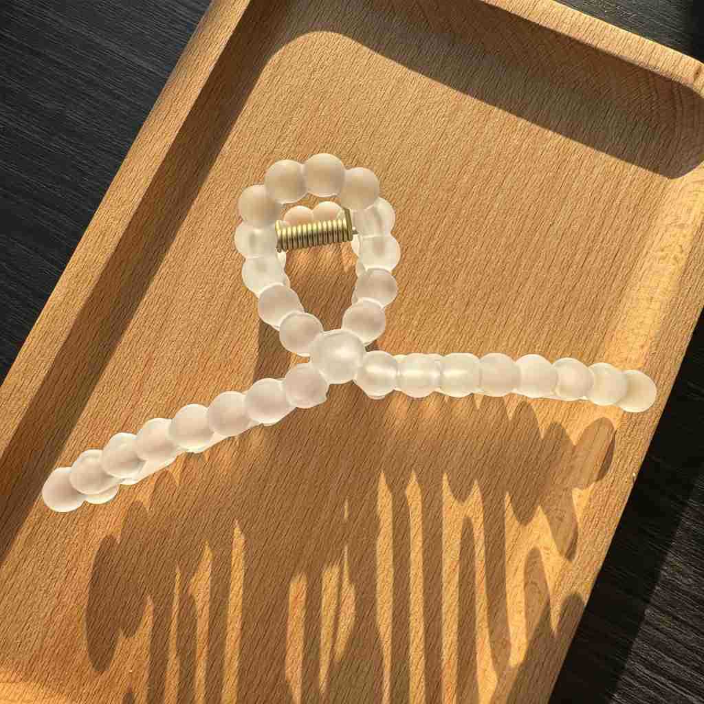 Lady Updo Shark Clip Hair Accessories