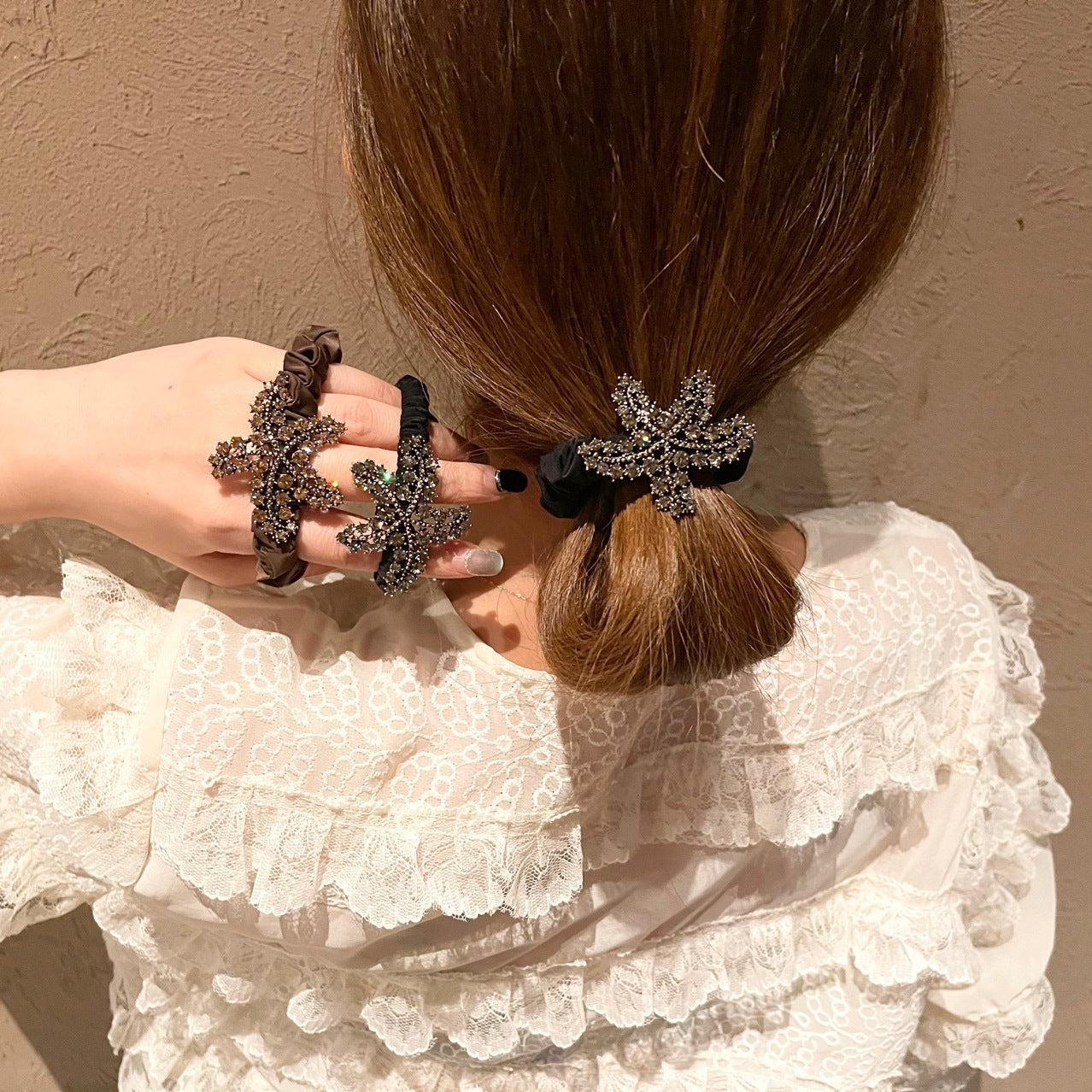 Ice Silk Large Intestine Ring Head Rope Czech Diamond Starfish Rhinestone Hair Ring