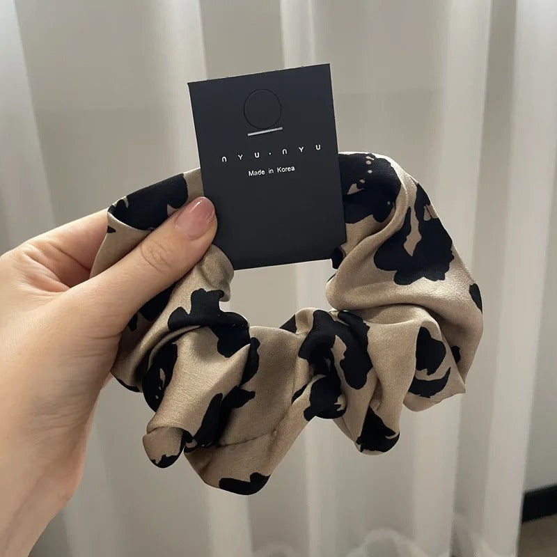 Large Printed Simple Round Edge Large Intestine Hair Ring