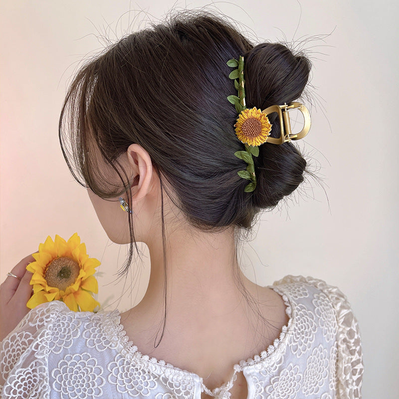Best Shark High-end Hair Clip Female Back Of The Head