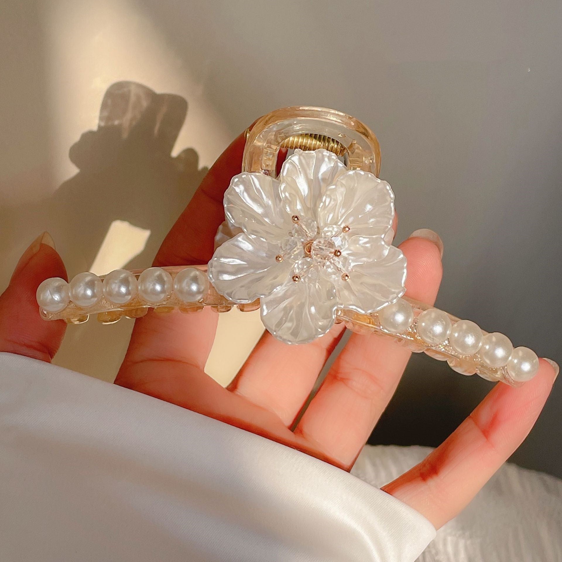 Back Of The Head Grab Clip Sweet Girl Large Hair Accessories