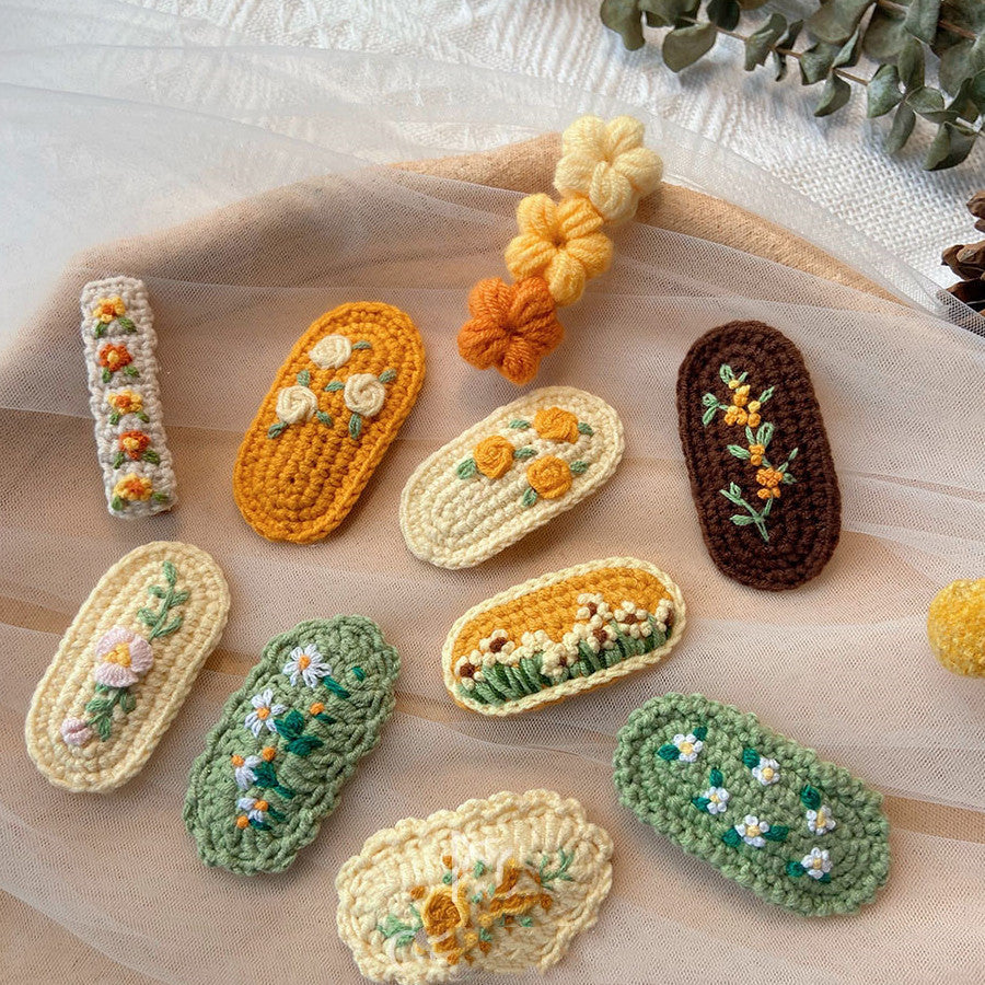 Fashion Braided Yarn Three-dimensional Hair Clip