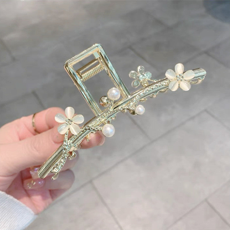 Best Shark High-end Hair Clip Female Back Of The Head