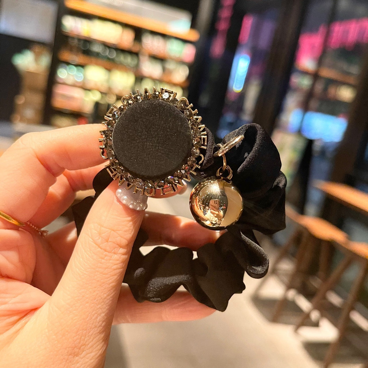 Small Fragrance Leather English Letter Diamond Disc Hair Ring