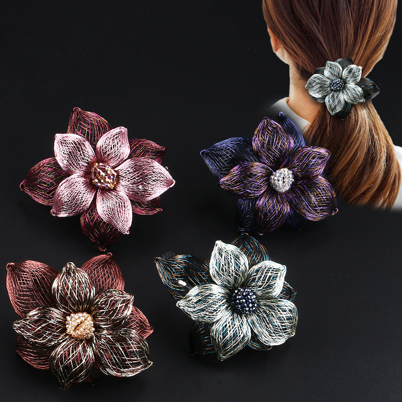 Women's Fashionable Simple Floral Shaped Spring Hair Clip