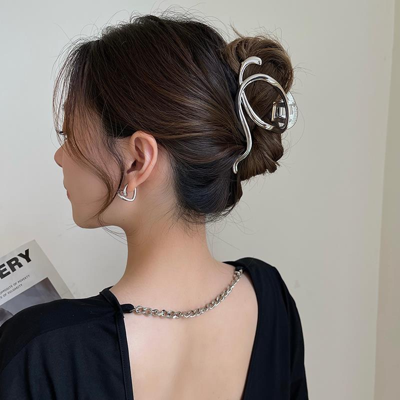 Best Temperament Senior Sense Of Hair Clip Back Of The Head To Grab