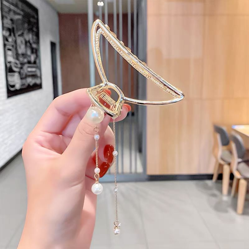 New Hair Accessories Ins Online Influencer Refined Pearl Metal Grip Korean Head Shark Clip Hairware