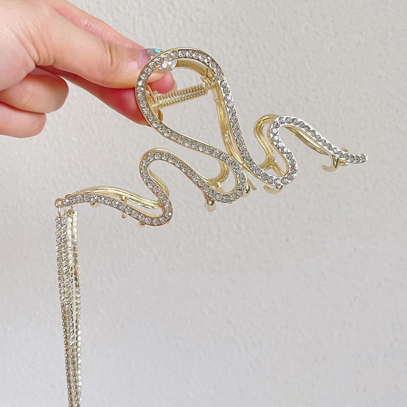 Best Temperament Senior Sense Of Hair Clip Back Of The Head To Grab