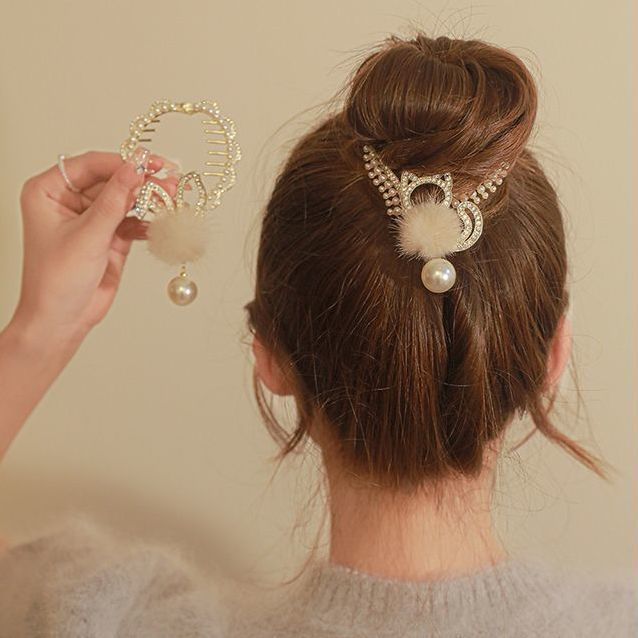 Sweet Hair Clip With Pearl Tassels