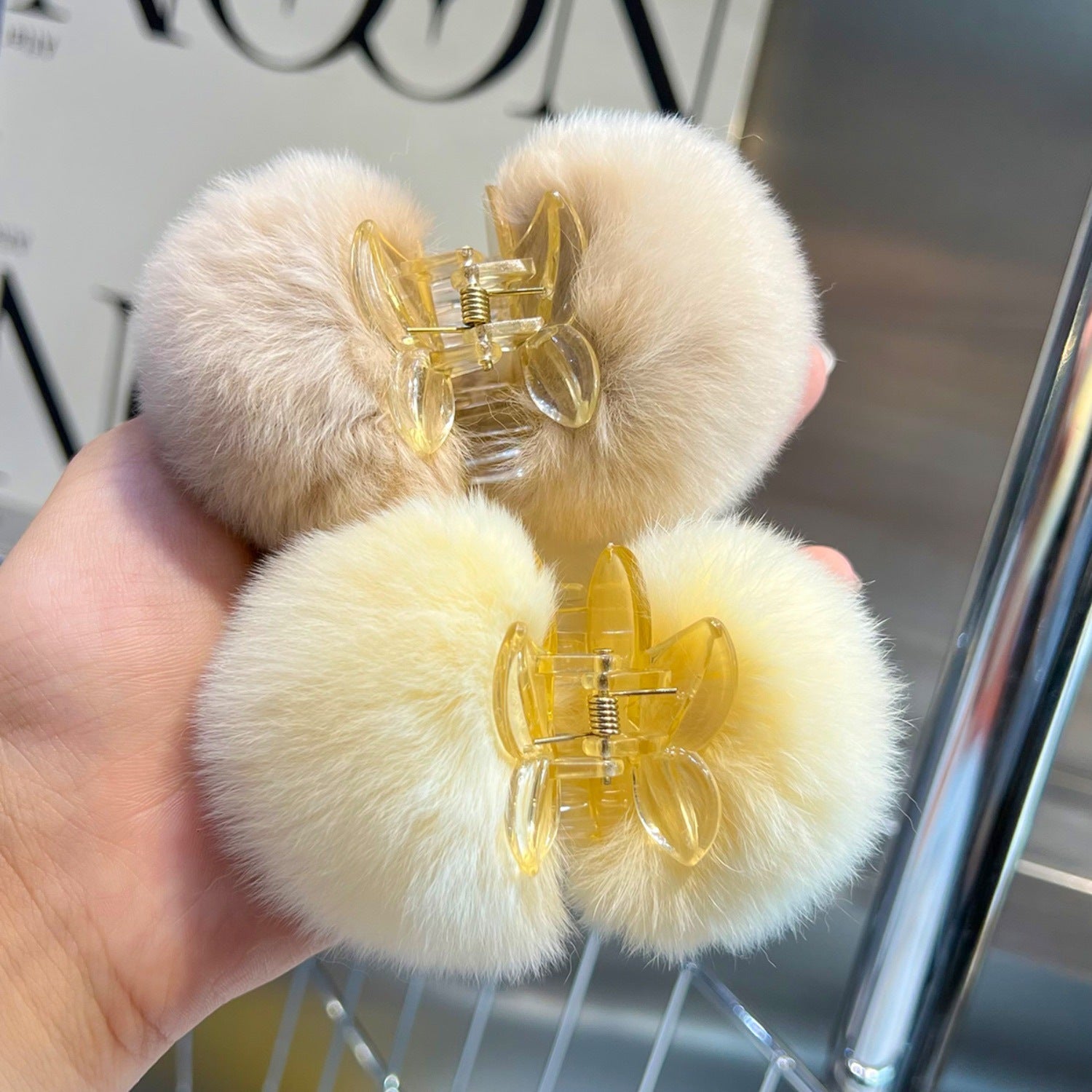 Elegant Pompons Barrettes Back Head