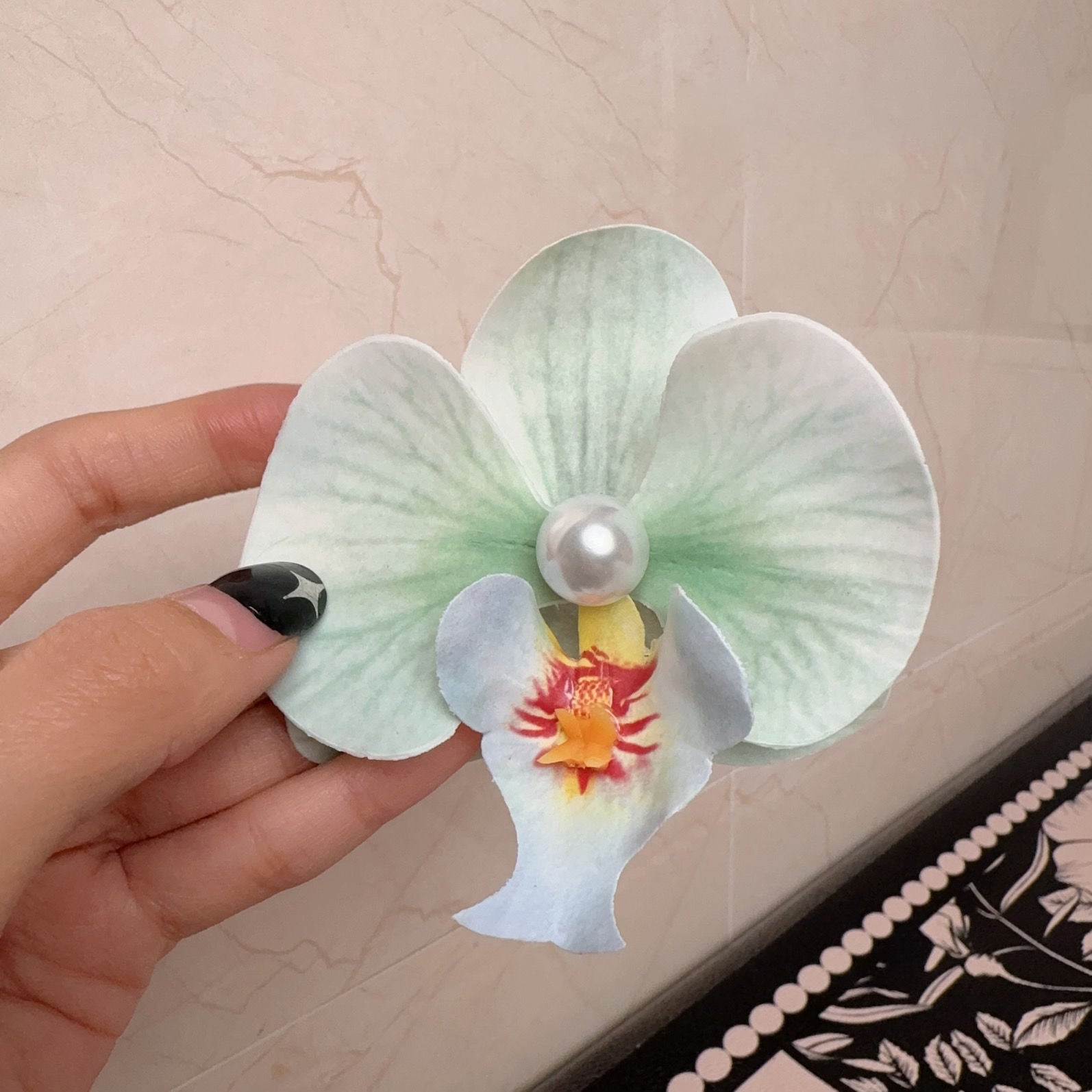 Korean Sweet Romantic Purple Phalaenopsis Flower Hairpin For Women Girls Trendy Hair Clip Claw 2024 New Barrettes Charm Headwear