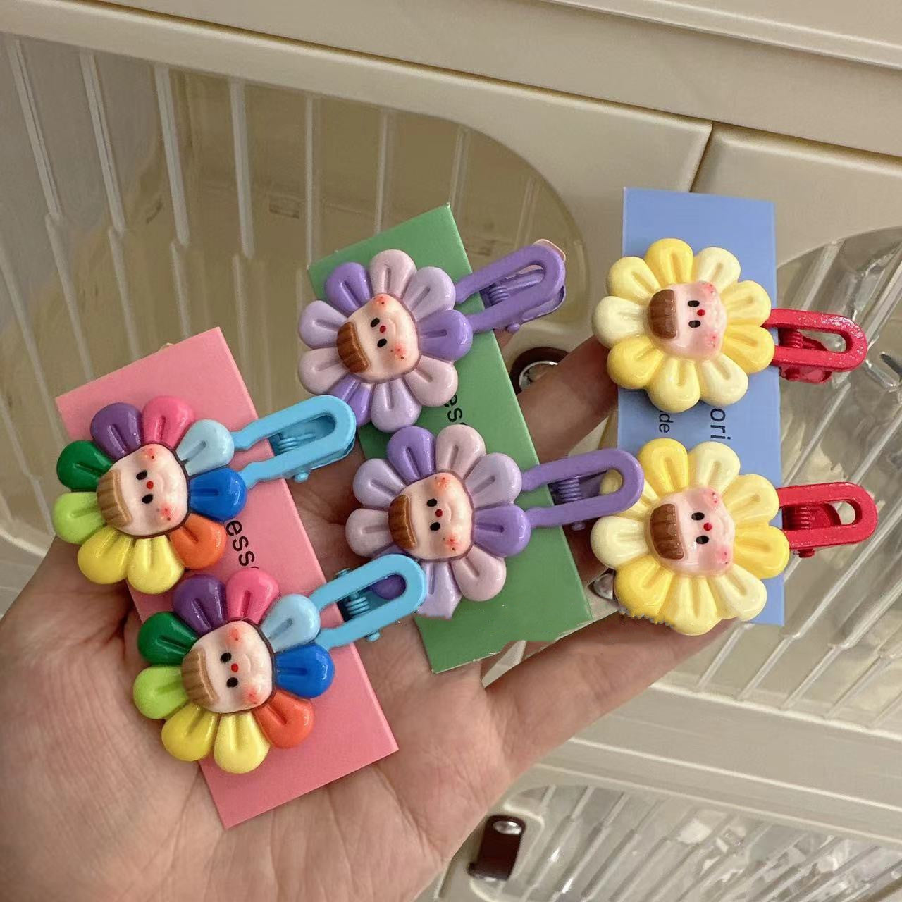 Little Girl Side Bangs Cropped Hair Clip Headdress