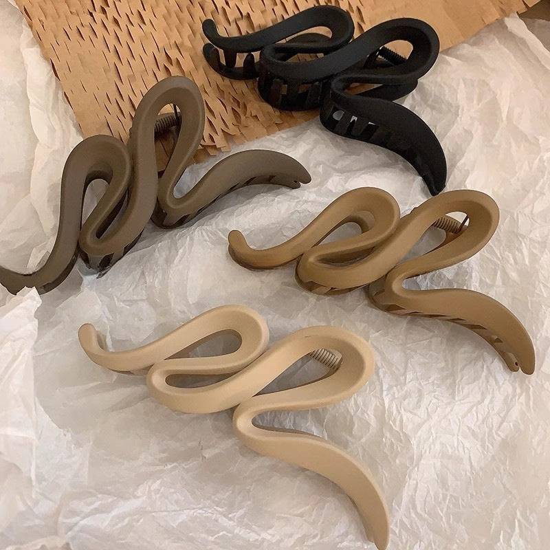 Women's High-grade Shark Clip Hair Accessories