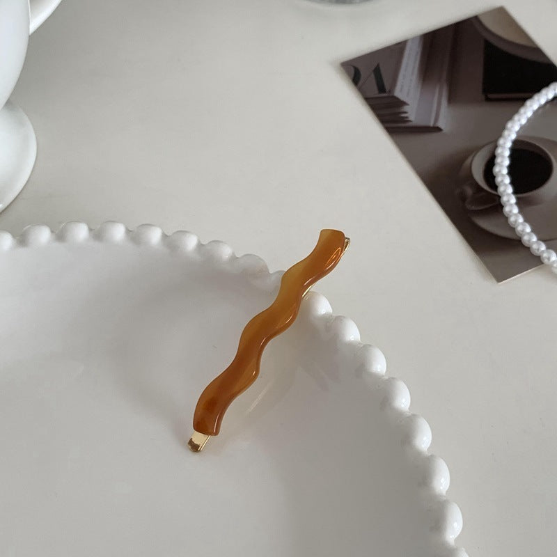 French Simple Vintage Resin Wave Hair Clip Acrylic