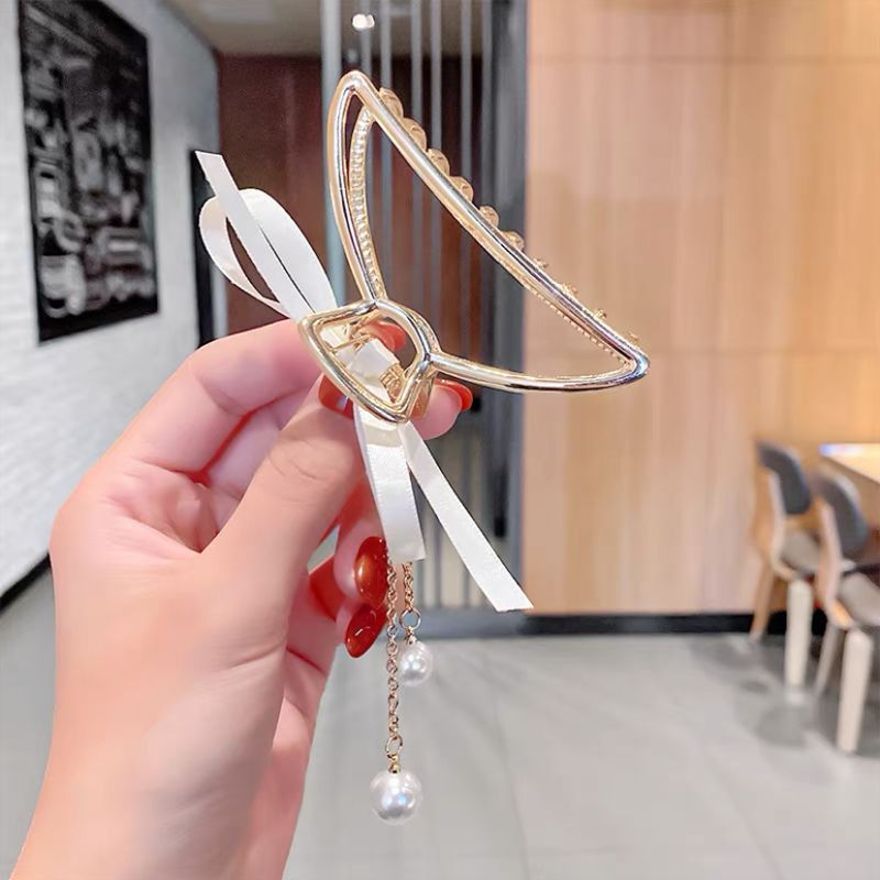 New Hair Accessories Ins Online Influencer Refined Pearl Metal Grip Korean Head Shark Clip Hairware