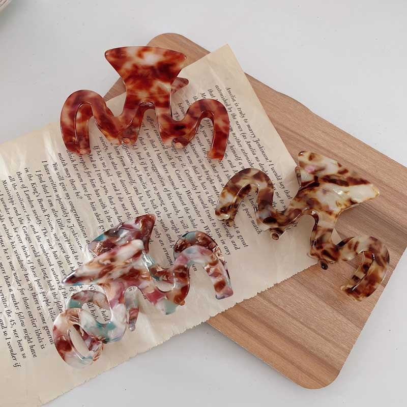 M-type Acetic Acid Simple Graceful Niche Designer Hawksbill Wave Tooth Hair Claw Lazy Hair Clip