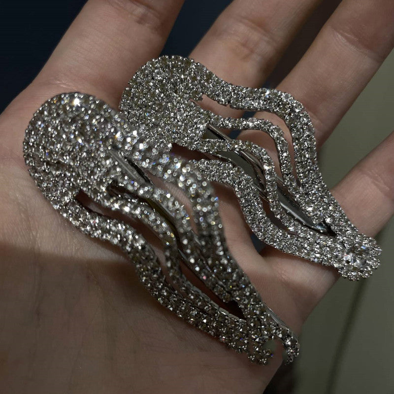 Metal Full Diamond Twisted Hair Clip