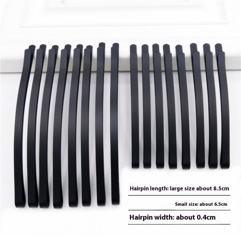 Female Minimalist Black Straight Hair Clip