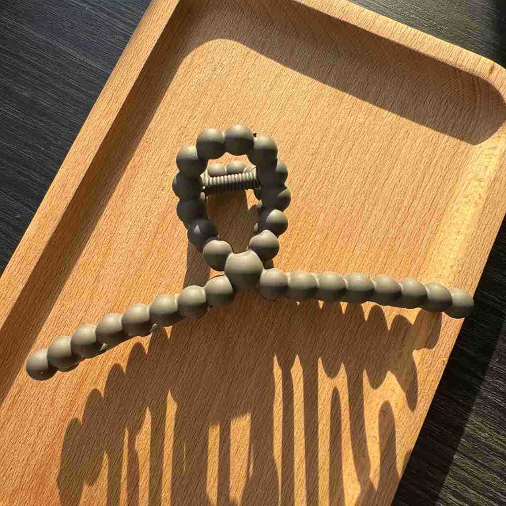 Lady Updo Shark Clip Hair Accessories