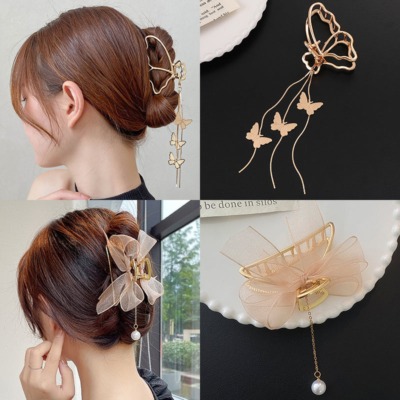 Shark Clip Hair Headdress At The Back Of The Hair Clip