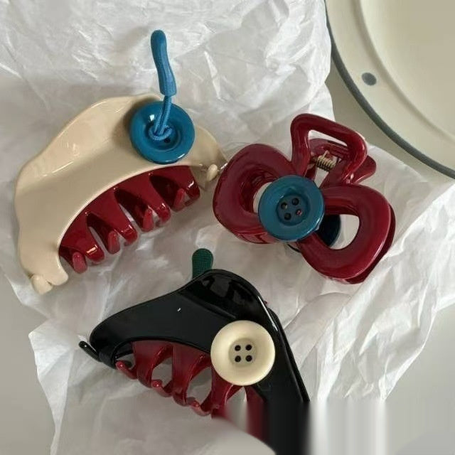 Fashion Temperament Red Triangle Barrettes