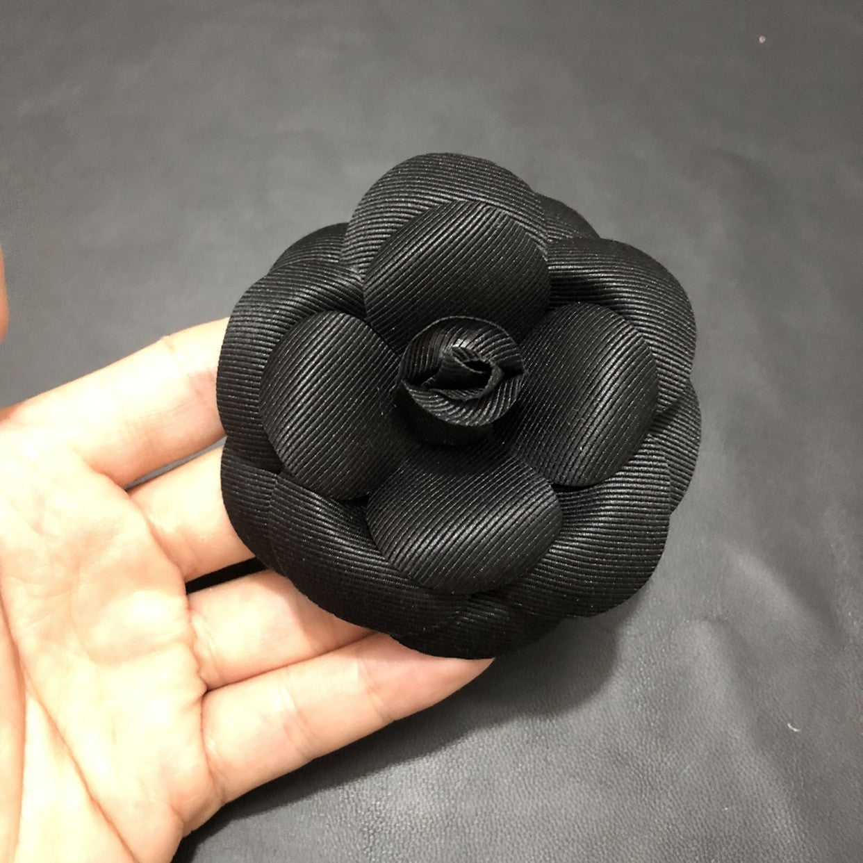 Best Silk Flower Ornament Plus Brooch Barrettes