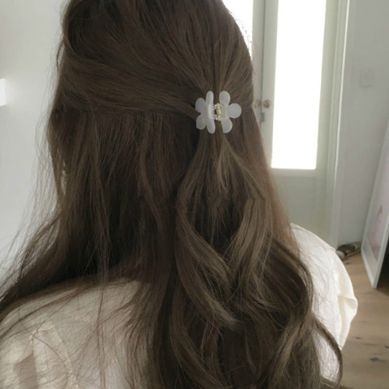 Temperament Small Size Vintage Flower Grip Barrettes